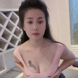 兰州大奶丹丹
