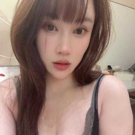 细腰长腿大胸妹