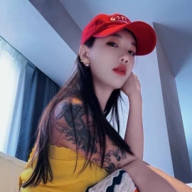 性价比超高美女铭铭